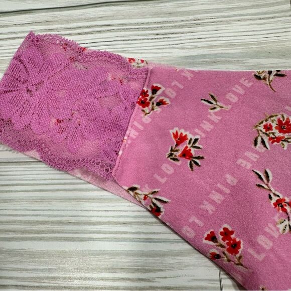 NWT VICTORIA'S SECRET PINK FLORAL LACE‎ SIDES SEAMLESS THONG MEDIUM - Picture 2 of 4